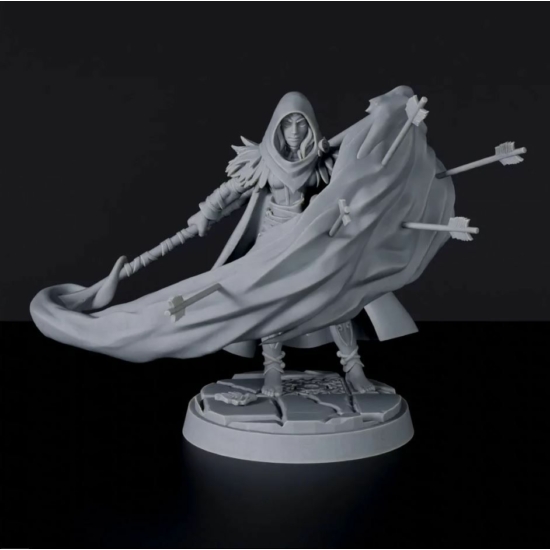 Titan Forge Miniatures: Human Female Sorcerer ver 2