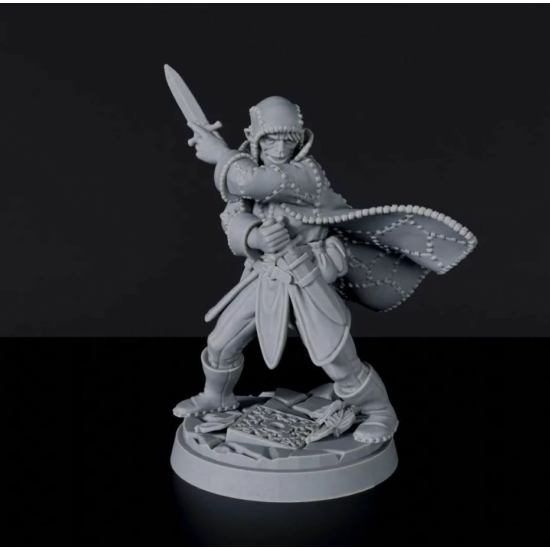 Titan Forge Miniatures: Human Male Rogue ver 1