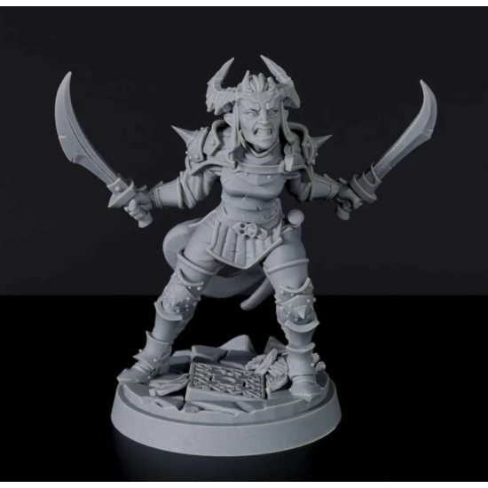 Titan Forge Miniatures: Tiefling Female Fighter ver 1